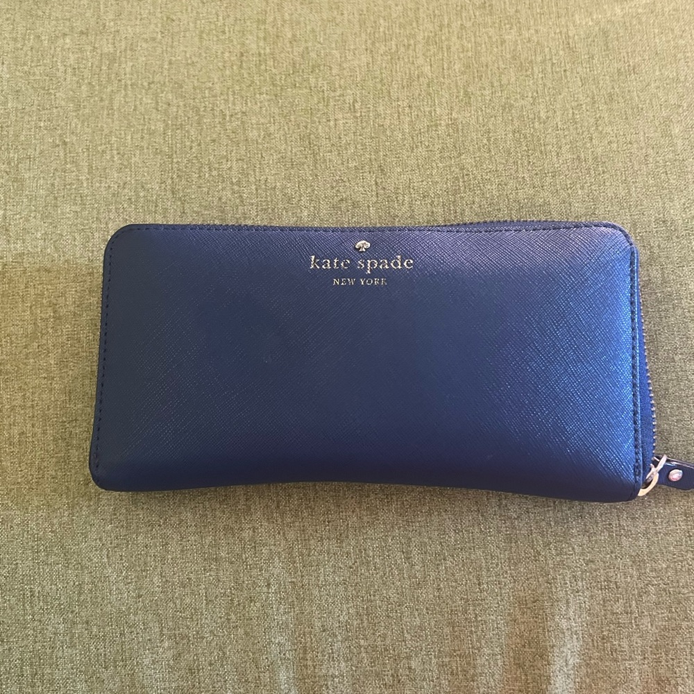 Kate Spade large EUC wallet navy